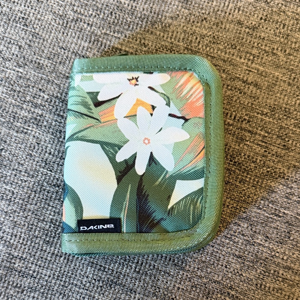 Dakine Green and White Floral Wallet